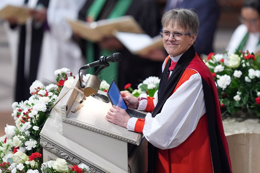 Bishop Mariann Budde delivering church service for President Trump