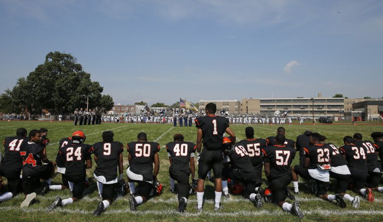 Police union boycotts Browns flag ceremony after players' anthem protest, Cleveland  Browns