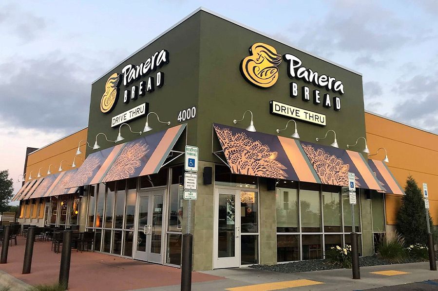 Panera Bread restaurant exterior